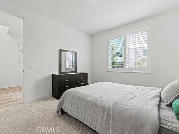 Building Photo - 352 Tank