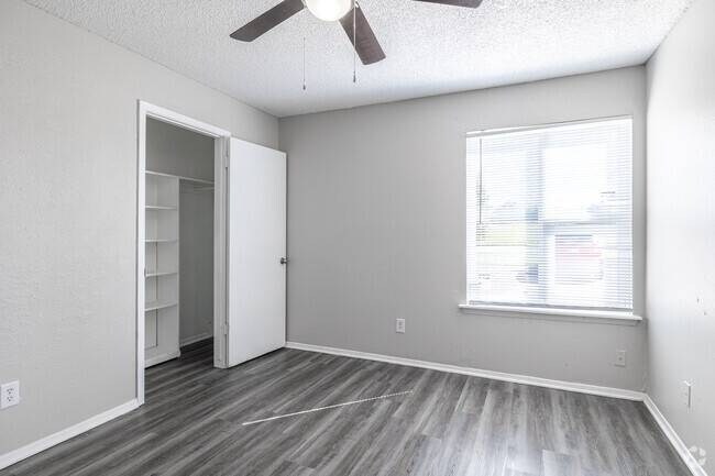 Building Photo - 55 N Ranchwood Blvd