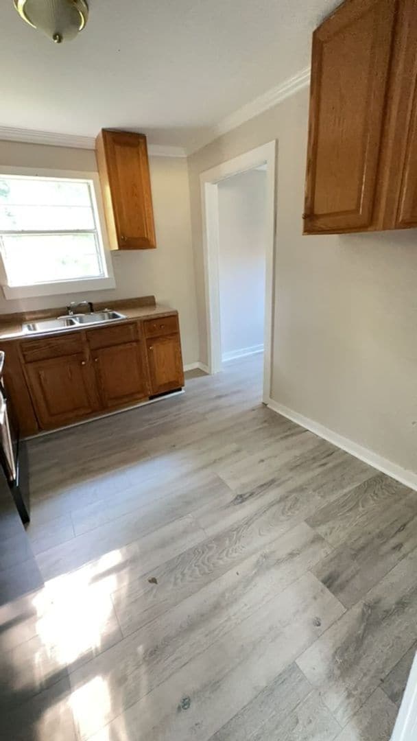 Building Photo - 501 Norvell St