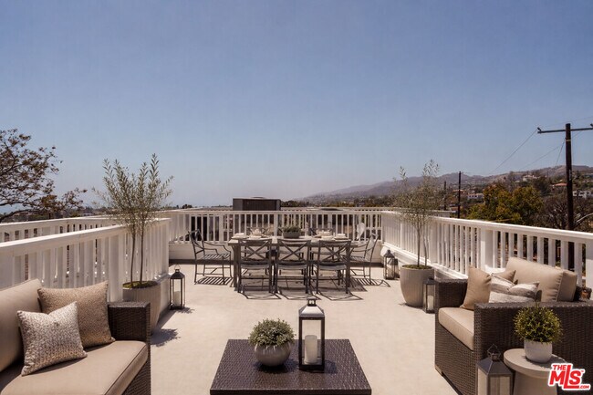 Building Photo - 14750 Bestor Blvd