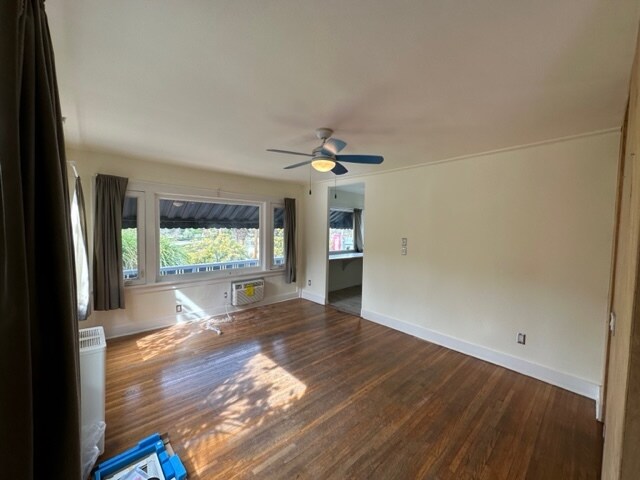 Primary Photo - 702 Echo Park Ave