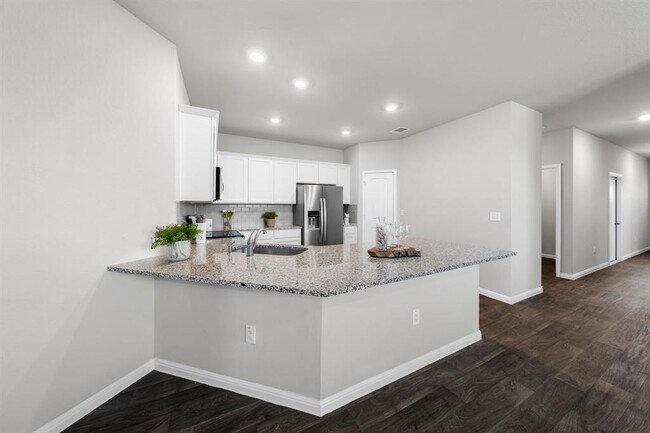 Building Photo - 208 Bunting Ln