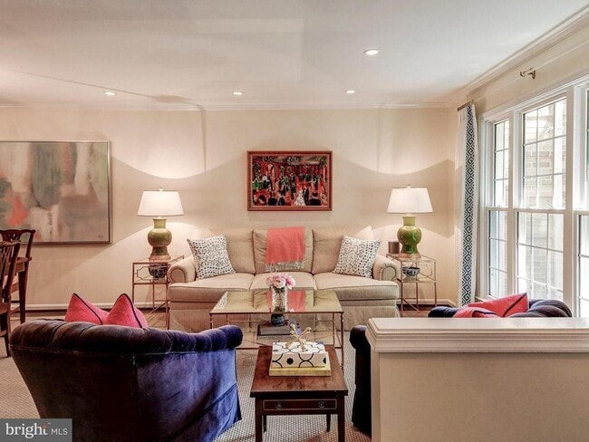 Building Photo - Mays Chapel Chapelgate Townhome | Renovated Main Level + KitchenAid Appliances | Deck Overlooking...