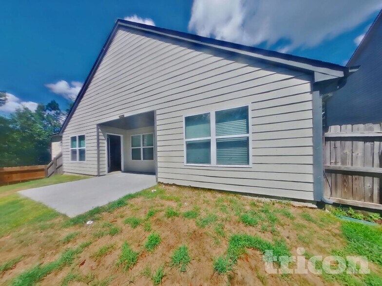 Building Photo - 355 Meadow Vista Ln