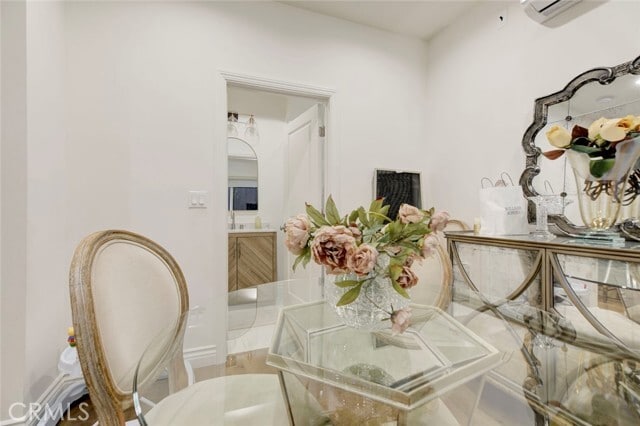 Building Photo - 5208 Goodland Ave