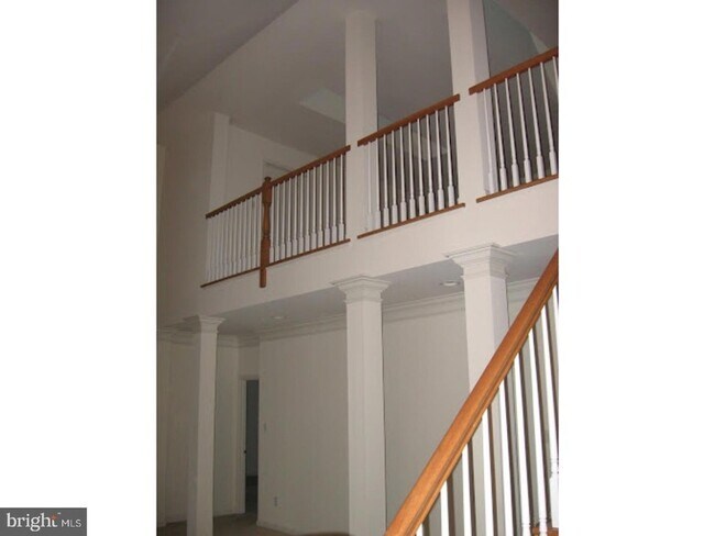 Building Photo - 218 Silverbell Ct