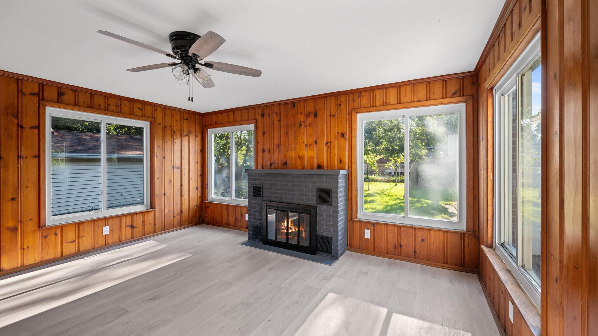 Den - 1001 Patchen Rd