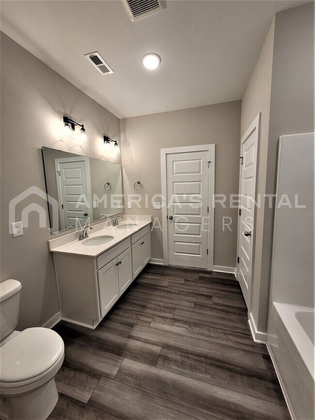 Building Photo - Home for Rent in Meridianville, AL!!! Avai...