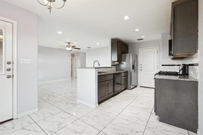 Building Photo - 20111 Travis Dr