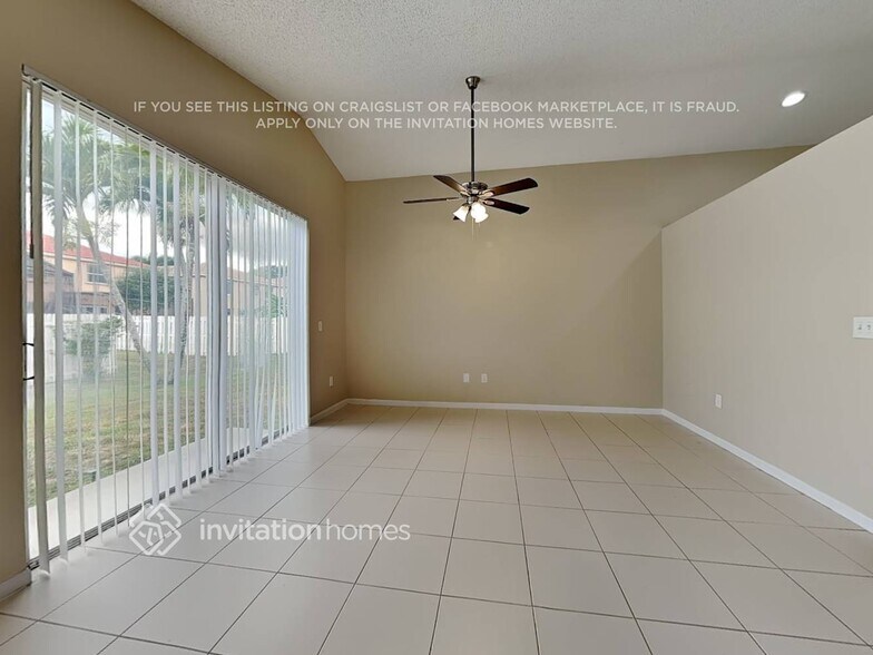 Building Photo - 7566 Kingsley Ct