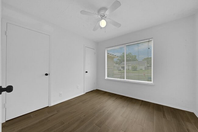 Building Photo - 23823 Griffin House Ln