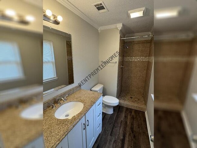 Building Photo - 2111 Pattywood Dr