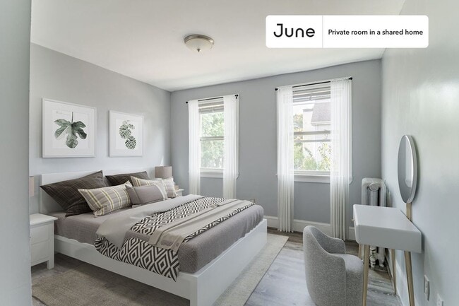 Building Photo - 16 Glenway St