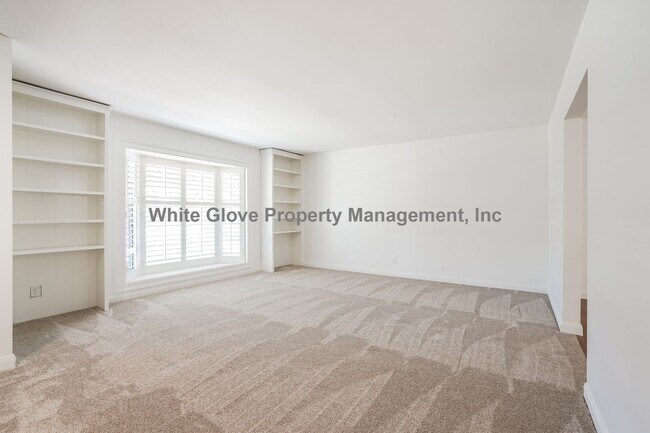 Building Photo - Charming 4-Bedroom Placentia Home with Fireplace, Covered Patio & Fresh Updates