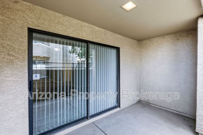 Building Photo - 2935 N 68th St
