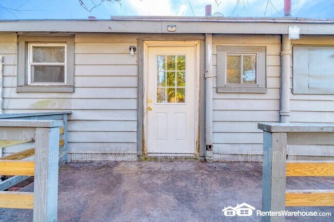 Building Photo - 112 W Seaview Ave