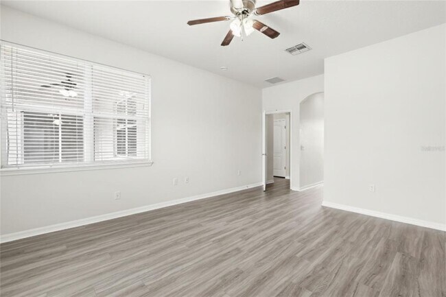 Building Photo - 3817 Blue Dasher Dr