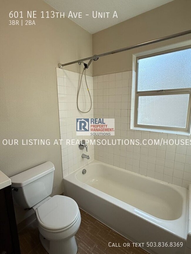 Building Photo - 601 NE 113th Ave