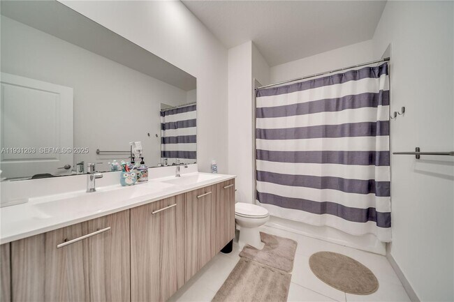 Building Photo - 4416 SW 174th Ave