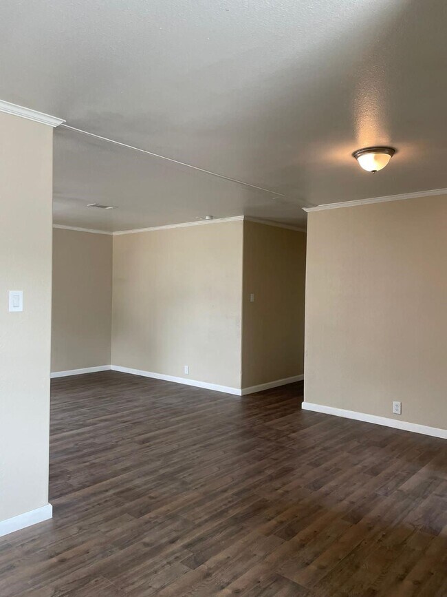 Building Photo - 11967 Greensbrook Forest Dr