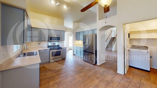 Building Photo - 1835 E Ganymede Dr