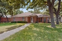 Building Photo - 7517 Crosstimbers Ln