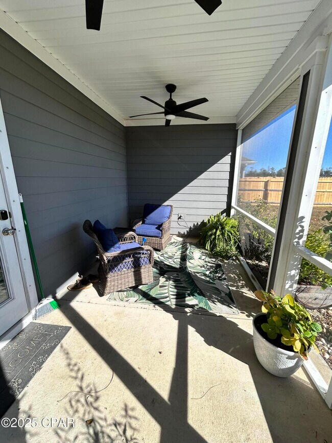 Building Photo - 103 Salt Marsh Wy