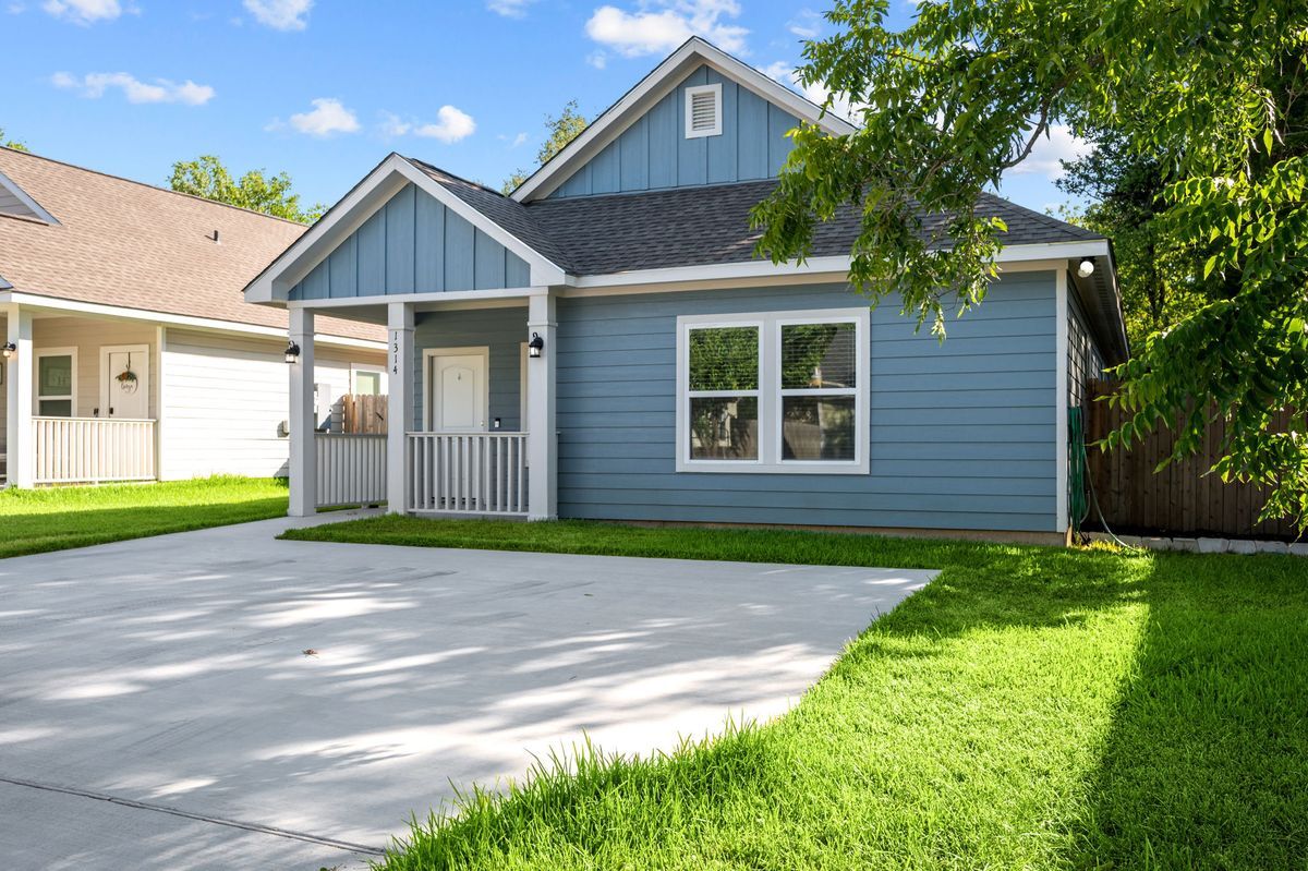 Building Photo - 1314 Antone St