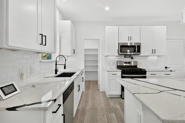 Building Photo - 3413 Wendelkin St