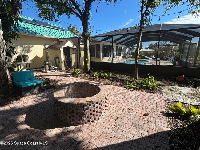 Building Photo - 3955 Fooshe Ave