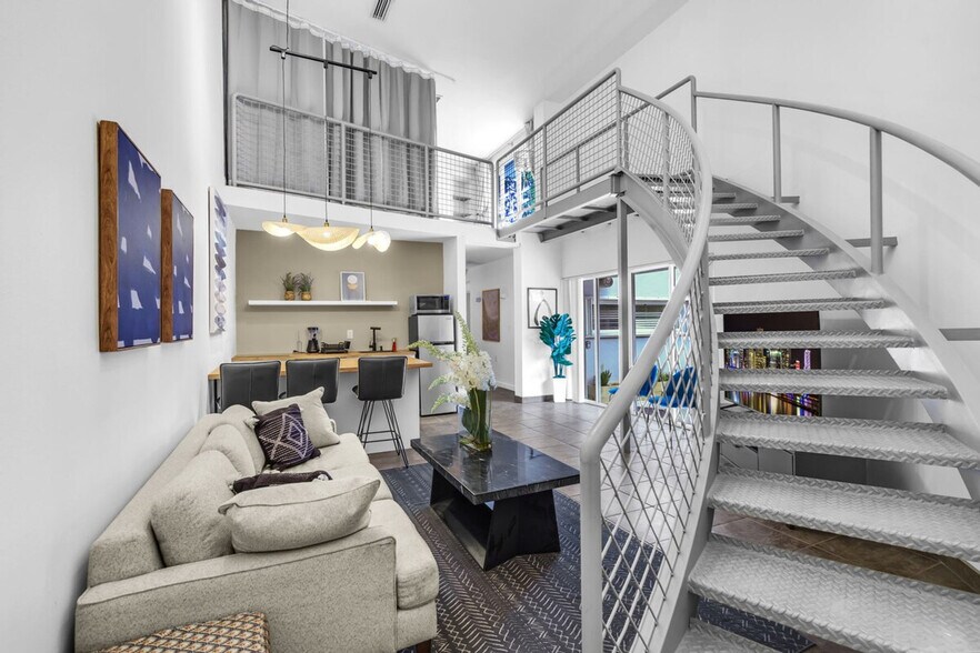 Building Photo - 3225 SW 58th Ave