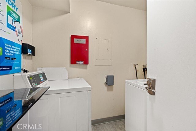 Building Photo - 1021 N Crescent Heights Blvd