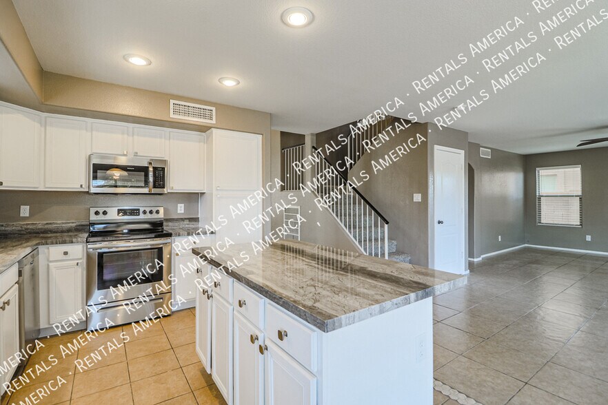 Building Photo - 116 W Holstein Trail