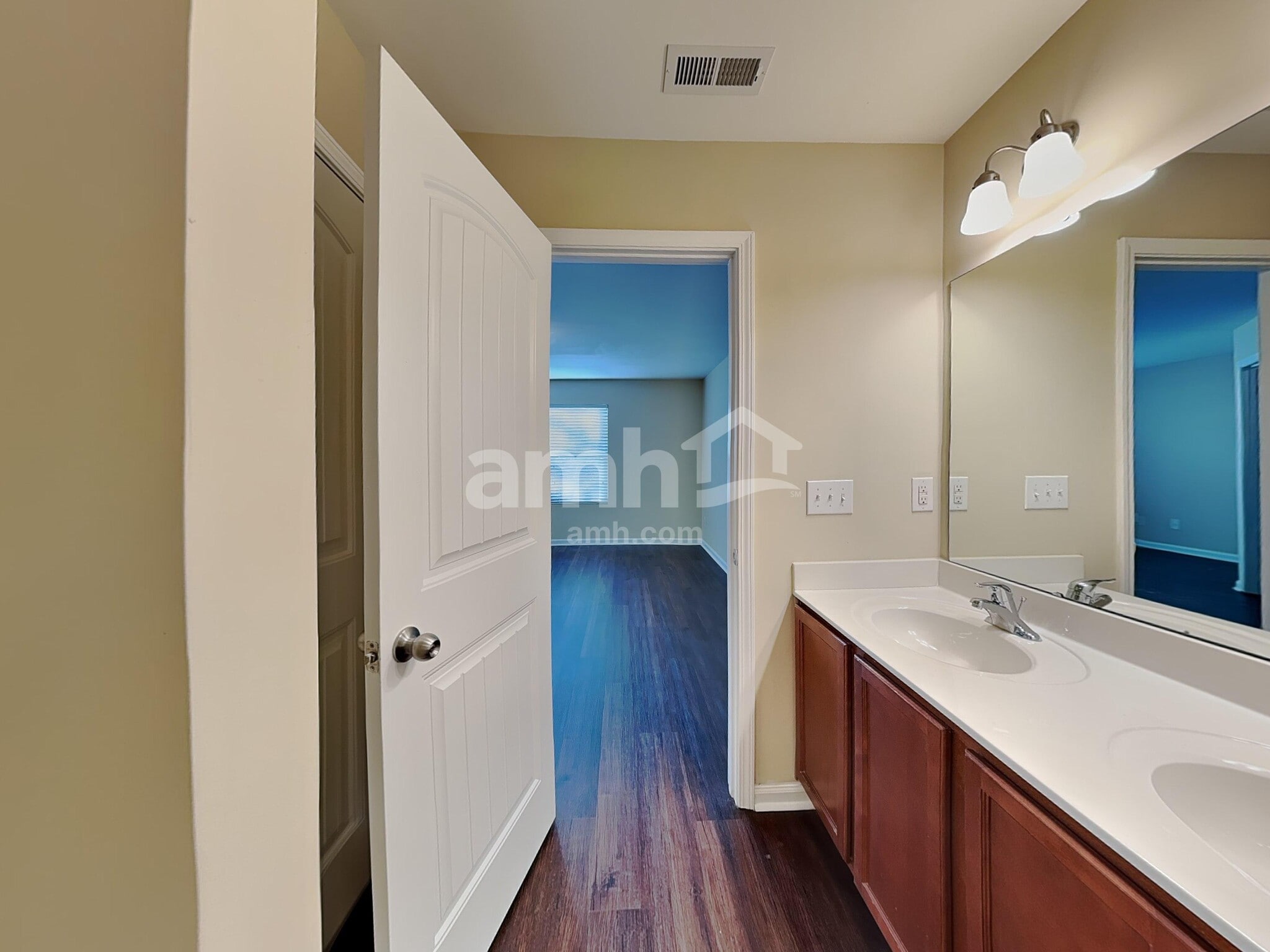 Building Photo - 14308 Foxcroft Rd