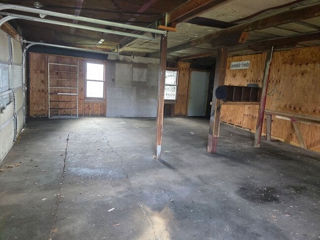 Building Photo - 3 Bed 1 Bath Single Family Home in Wisconsin Rapids