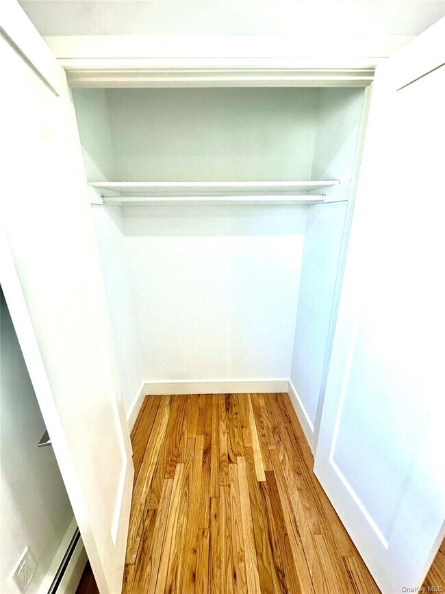 Building Photo - 495 Kimball Ave