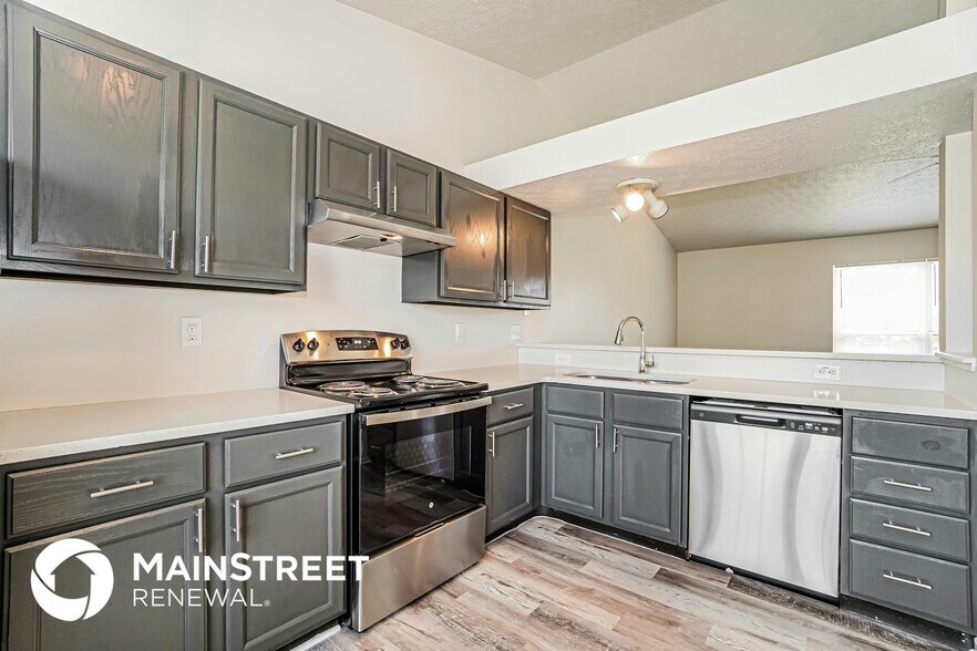 Building Photo - 5727 Sundial Dr
