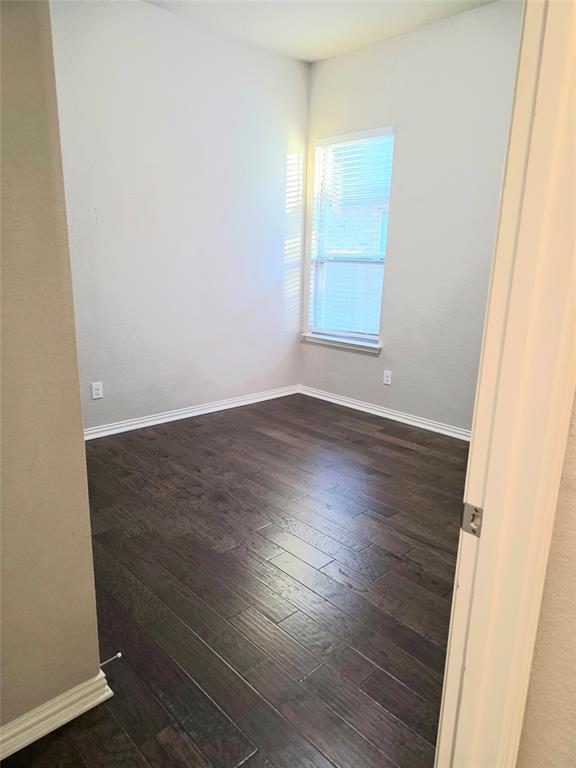 Building Photo - 129 Belford St