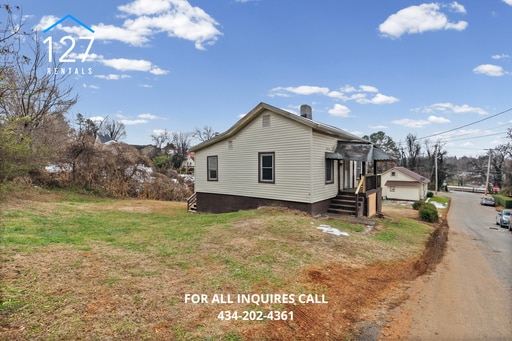 Building Photo - Private, Move in Ready 1 Bed 1 Bath!!