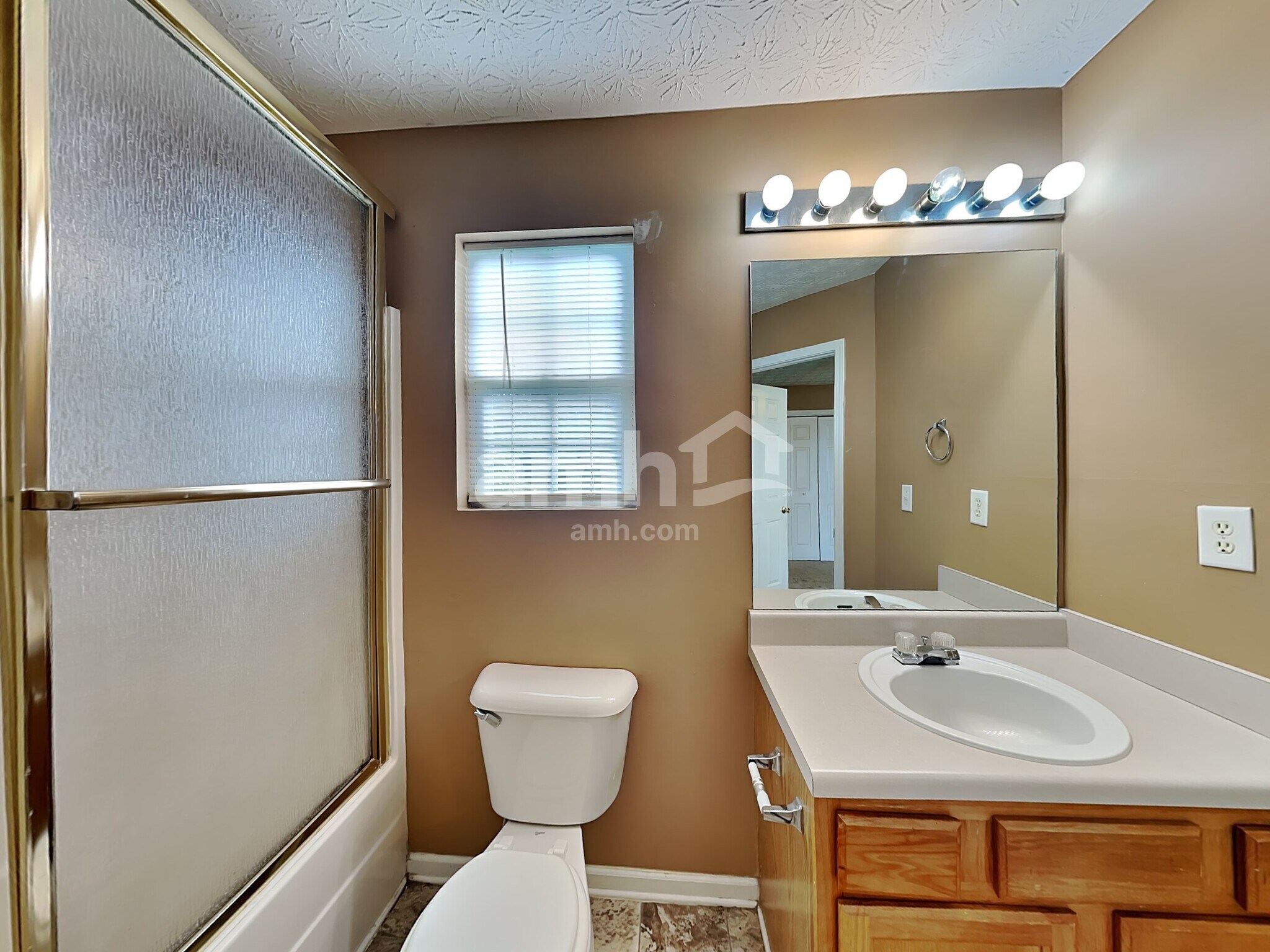 Building Photo - 6110 Flagstaf Walk