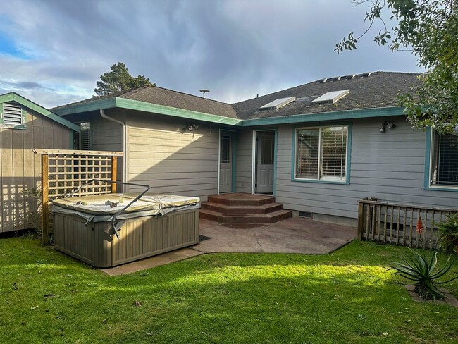 Building Photo - Enjoy the privacy of your fenced backyard ...