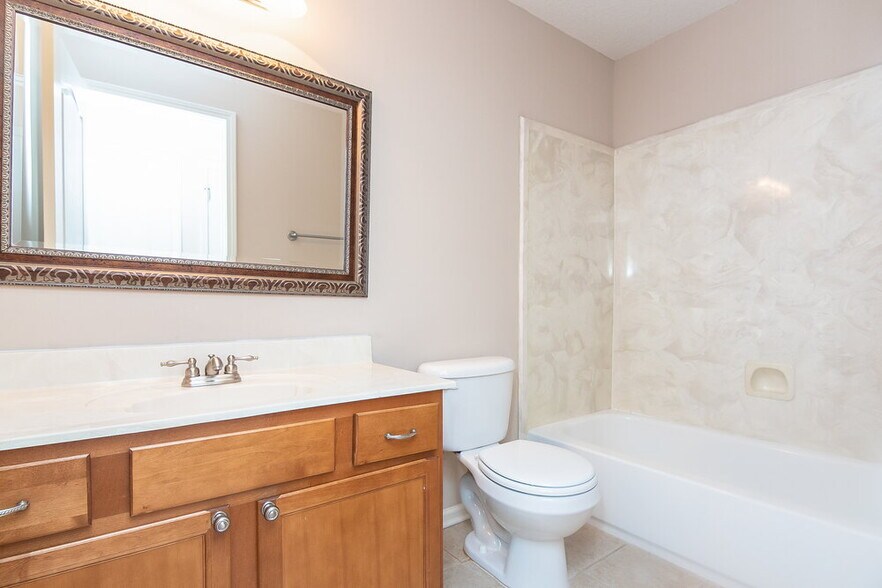 Building Photo - 1506 Lawson Dr