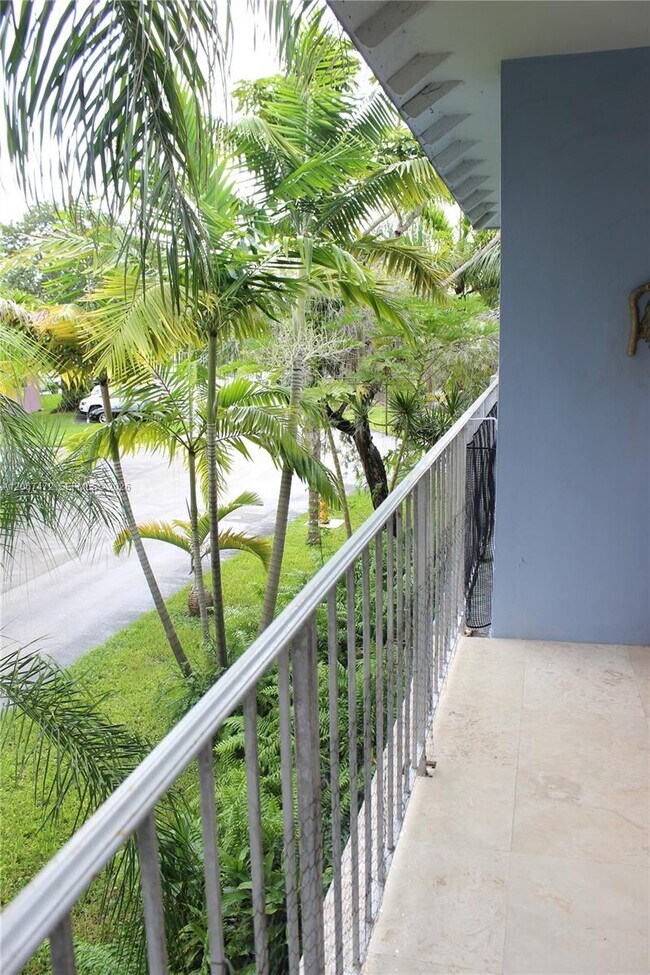 Building Photo - 7550 SW 82nd St