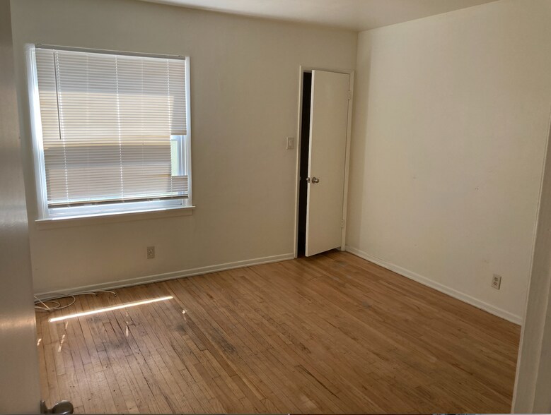 bedroom - 2019 19th St