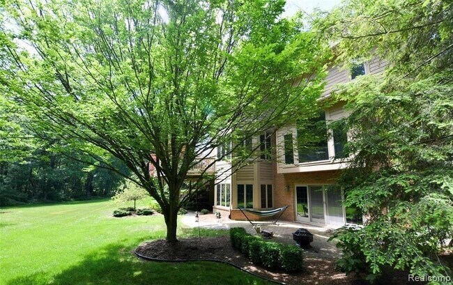 Building Photo - 23170 Inverness Ct