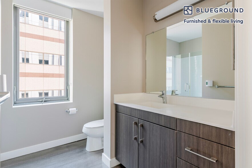 Building Photo - 1 Nashua St