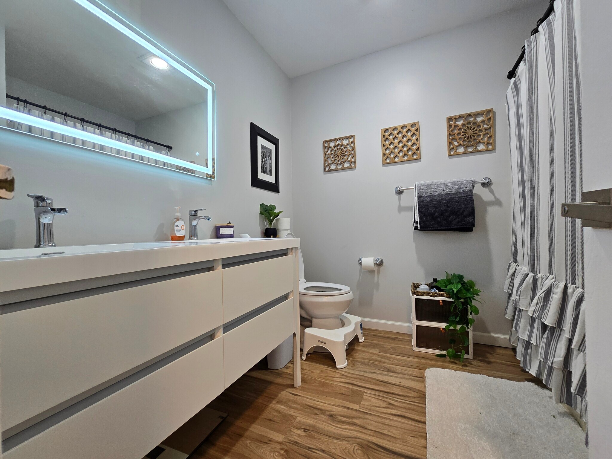 Building Photo - 51 Queens Way