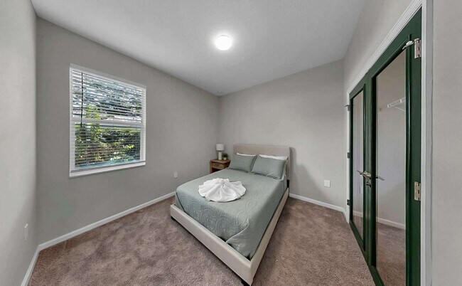 Building Photo - 3114 E 21st Ave