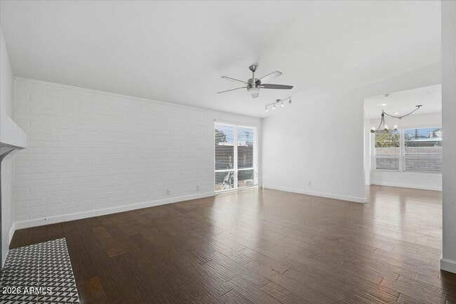 Building Photo - 5420 N 82nd St