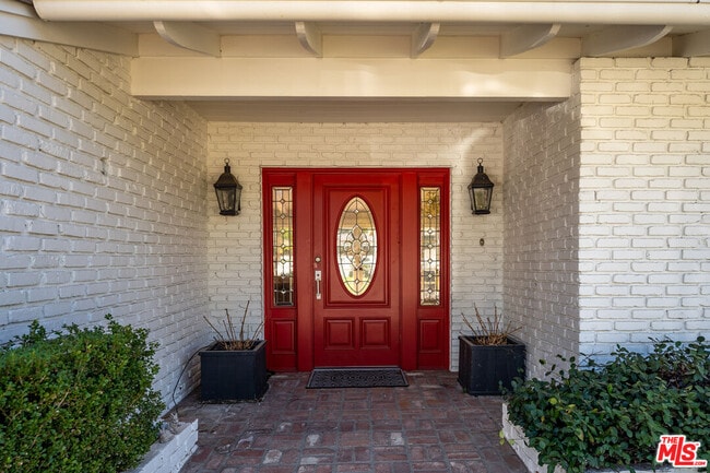 Building Photo - 23628 Long Valley Rd